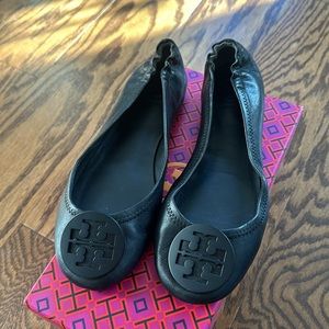 Tory Burch Minnie Travel Logo Ballet Flat